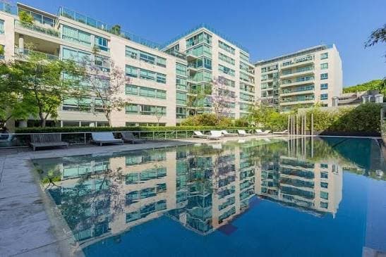Artilleros Plaza, Belgrano — Multi V / Multi FDX y ventilación mecánica · 900 TR
